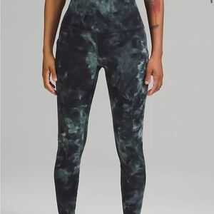 lululemon Align™ High-Rise Pant with Pockets 25"
ColourDiamond Dye
